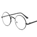Round Fashion Sunglass For Men or Woman. 