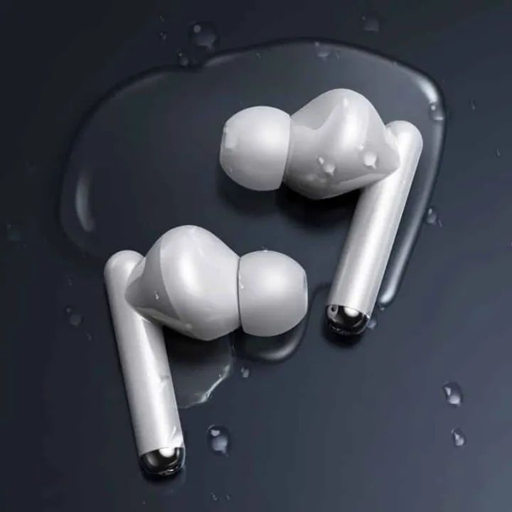 Lenovo%20LivePods%20LP1%20TWS%20Wireless%20Bluetooth%205.0%20Sport%20Earbud%20-%20Image%204