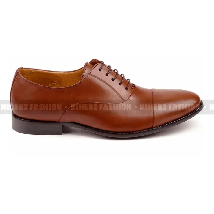 Premium%20Leather%20Shoe%20Lace-Up%20Formal%20Oxford%20Dress%20Shoes%20With%20A%20Breathable%20Naturally%20Lining%20And%20Durable%20Non-Slip%20Rubber%20Sole%20(Socks%20Free)%20-%20Image%209