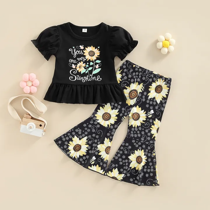 Kid%20Girl%20Outfit%20Set%20Letter%20Sunflower%20Printed%20Short%20Sleeve%20Ruffle%20Hem%20Tops%20Elastic%20Waist%20Flared%20Pants%20-%20Image%202
