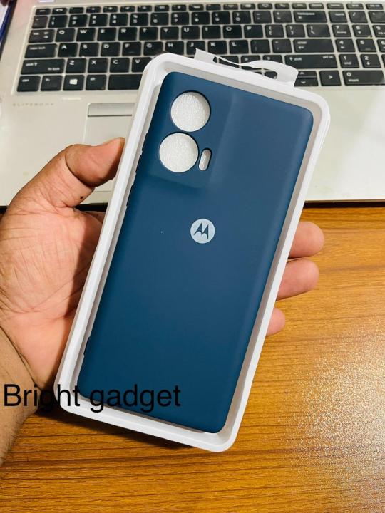 For%20Motorola%20Edge%2050%20Fusion%20Back%20Cover%20Matte%20Simple%20Solid%20Color%20Soft%20Silicone%20TPU%20Case%20-%20Image%202