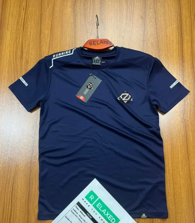Premium%20Quality%20mesh%20fabric%20T-Shirt%20for%20%20Men%20-%20Image%204