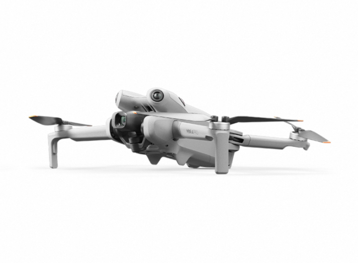 DJI%20Mini%204%20Pro%20Fly%20More%20Combo%20Plus%20-%20Image%206