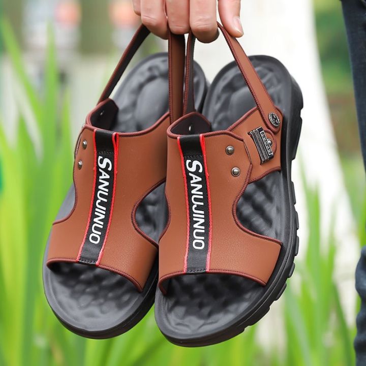 2023%20men's%20sandals,%20genuine%20leather,%20soft%20leather,%20non-slip%20wear-resistant%20beach%20shoes,%20one%20shoe,%20two%20wear%20sandals,%20new%20style%20broadcast%20straight%20-%20Image%204
