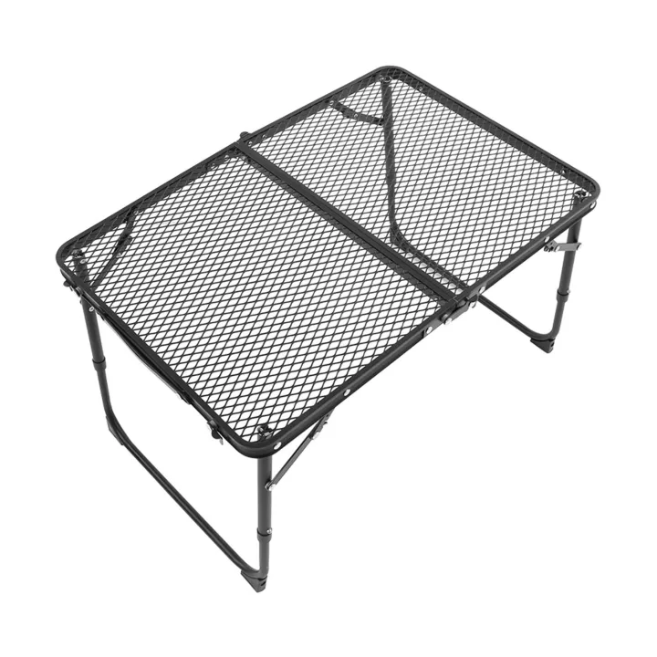 Iron%20Mesh%20Table,%20Camping%20Portable%20Folding%20Table%2030kg%20Bearing%20Handle%20Design%20for%20Picnics%20-%20Image%209