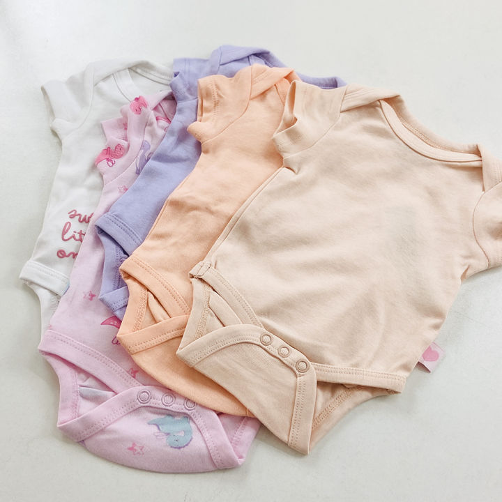 Pack%20of%205%20Pcs%20Multicolor%20Half%20Sleeve%20Organic%20Cotton%20Baby%20Romper%20Combo%20From%20Levin%20-%20Image%205
