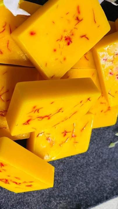 SAFFRON%20HANDMADE%20SOAP%20-%20Image%208