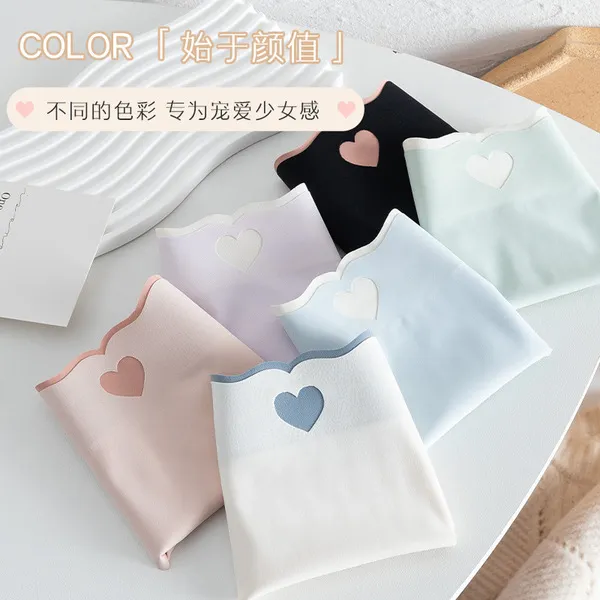 Women%E2%80%99s%20Panties%20Crafted%20with%20Quick-Dry,%20Stay-Put%20Fabric%20for%20Total%20Daily%20Confidence%20-%20Image%207