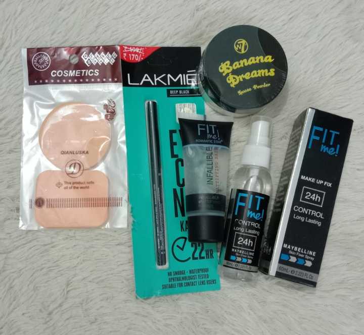 5 pis combo eyeconik kalol, setting spray, primer,,w7 loss powder and 2 pis pop,,,total 5 pis ..