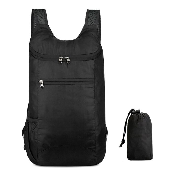 20L%20Unisex%20Lightweight%20Packable%20Backpack%20Foldable%20ultralight%20Outdoor%20Backpack%20Travel%20Daypack%20Bag%20Sports%20Daypack%20for%20Men%20Women%20-%20Image%204