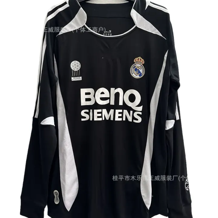 etro%20jersey%20for%20adult%20football,%20home%20and%20away%20jerse%20for%20mar%20seasons,%20worn%20with%20stalg%20short%20eees%20-%20Image%205