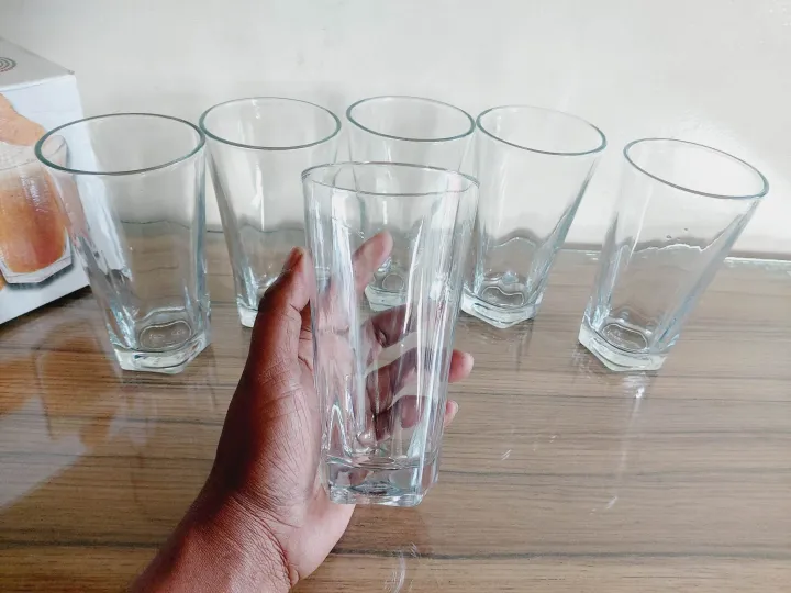 6%20pcs%20plaine%20design%20water%20glass%20Olila%20Round%20Aquare%20Design.%20Crystal%20Clear%20Water%20Drinking%20Glass%20Set.%20Juice%20Glass%20Set.%20Model:W042:R90.%20-%20Image%208