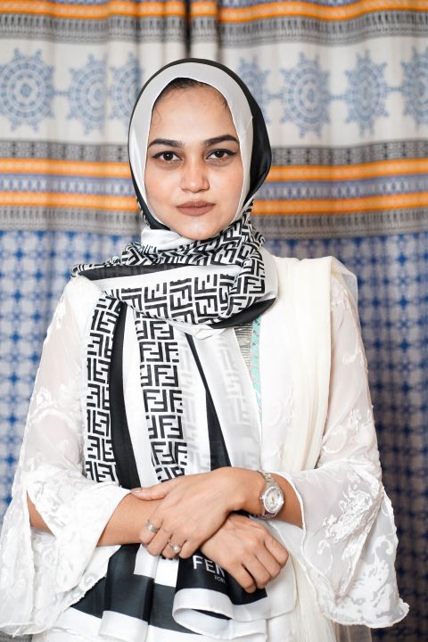 Luxuey%20Brand%20Fendi%20Womens%20scarf/hijab%20-%20Image%203