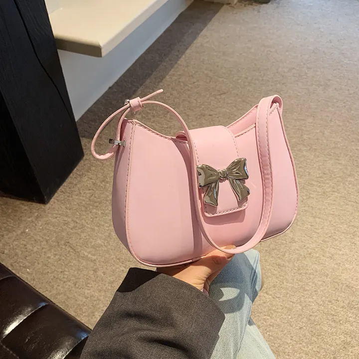 This%20year's%20popular%20bow%20handbag%20bag%20women's%202024%20spring%20and%20summer%20new%20fashion%20foreign%20shoulder%20armpit%20small%20square%20bag%20-%20Image%208