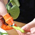 Silicone Vegetable And Fruits Thumb Cutter Finger cutter 5 in 1.