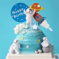 3pcs Astronaut Toy Figures Figurine  Space Astronaut Prentend Play Toys Gifts for Birthday Party Kids Boys Species. 