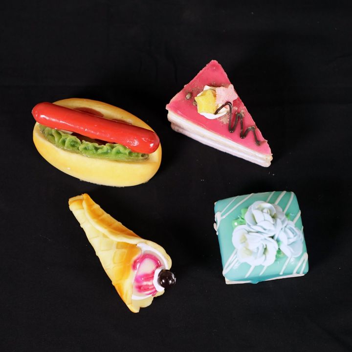 Multicolor%20Decorative%20Fridge%20Magnet%20-%20Image%202