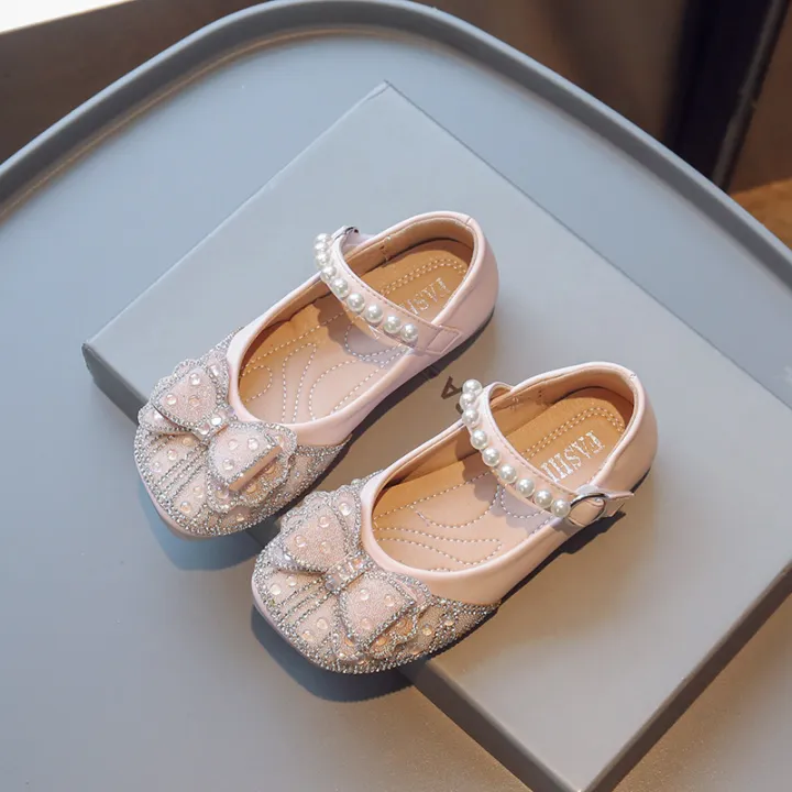 Girls'%20Little%20Leather%20Shoes%20Spring%202024%20New%20Children's%20Rhinestone%20Lace%20Bow%20Princess%20Shoes%20Little%20Girls%20Performance%20Shoes%20-%20Image%207