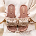 Slippers women's summer wear flat fashion bow slippers soft soles this year's new sweet non-slip sandals. 