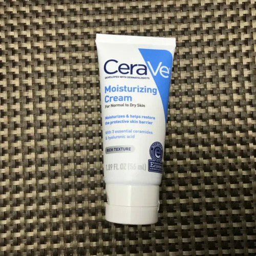 CeraVe%20Moisturizing%20Cream%20For%20Normal%20to%20Dry%20Skin%20-%2056ml%20%20By%20NS%20Glamour%20Mart%20-%20Image%204