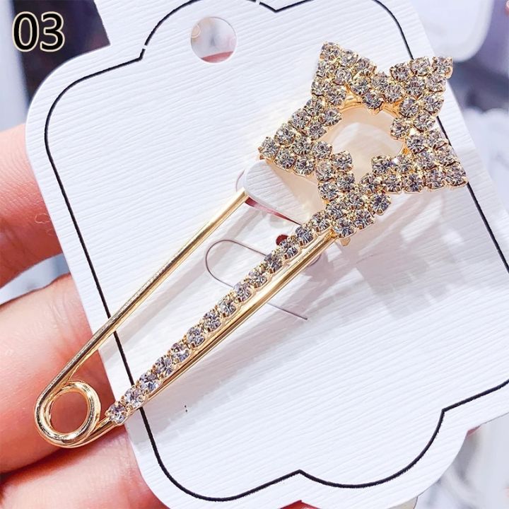 Flower%20Pendant%20Pin%20Crystal%20Rhinestone%20Brooch%20for%20Women%20Cardigan%20Scarf%20Buckle%20Clips%20Hat%20Clothes%20Lapel%20Pin%20Accessories%20New%20Fashion%20-%20Image%206