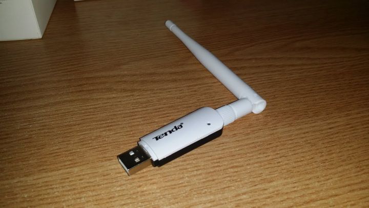 Tenda U1 300 Mbps Utral-Fast Wireless USB Adapter