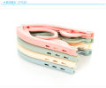 ♛READY STOCK COD Portable Outdoor Travel Folding Clothes Hanger, Multifunctional Magic Drying Rack, Drying Rack, Space Saving Wardrobe, Plastic Non-slip Hanger 1PCS. 