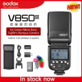 Godox V850III 2.4G Wireless Camera Flash Speedlite On-camera Transmitter/ Receiver Speedlight 1/8000s HSS GN60 with 2600mAh Large Capacity Battery Replacement for Canon/ Nikon/ Sony/ Panasonic/ Olympus DSLR Cameras. 