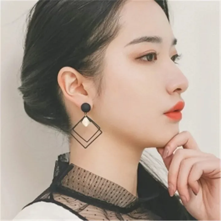 Korean%20Geometric%20Earrings%20for%20Women,%20Jewelry%20Long%20Matte%20Pendant%20Ear%20Rings%20for%20Girl,%20Elegant%20Earrings%20Female%20for%20Party,%20Dating,%20Weddings,%20Ceremony,%20Birthday%20Gift%20-%20Image%205