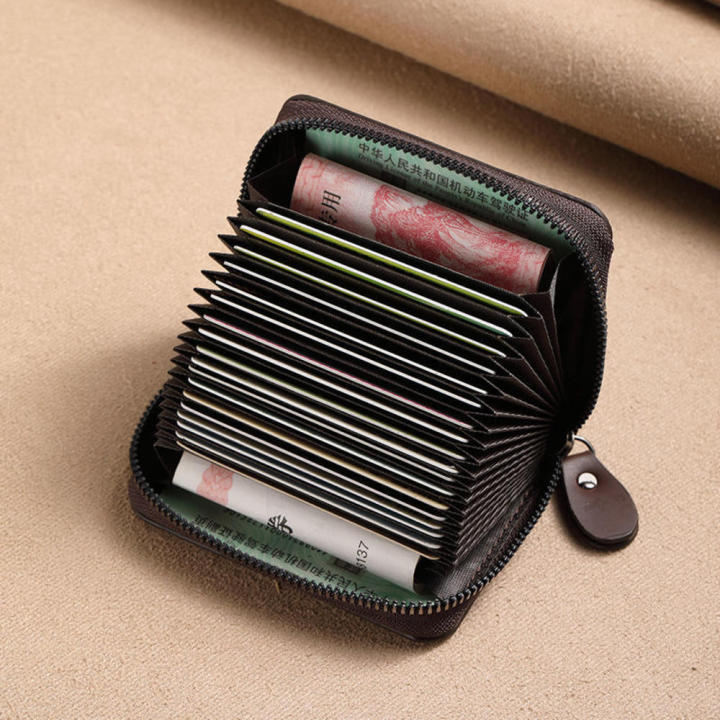 Soft%20Leather%20Men's%20Card%20Holder%20Large%20Capacity%20Anti-Demagnetization%20Compact%20Wallet%20-%20Image%207