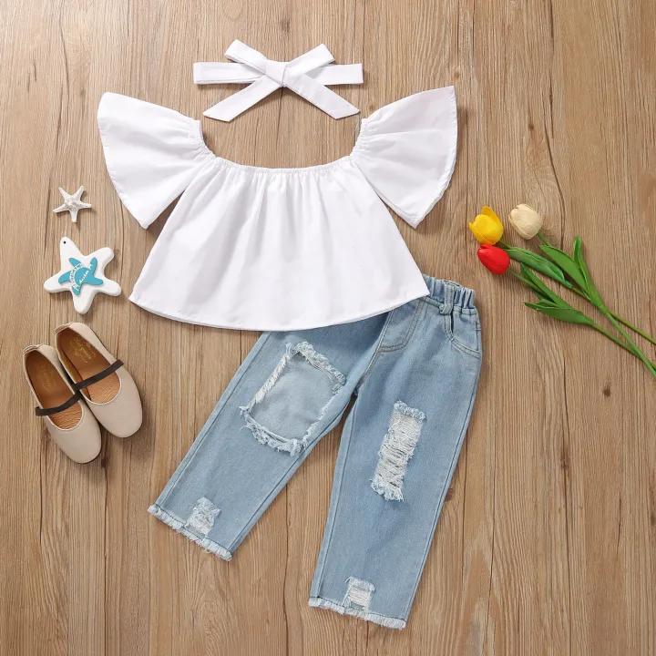 Summer%20girls'%20suit,%20children's%20one-shouldered%20white%20top,%20ripped%20jeans%20suit,%20fashion%20trendy%20girls'%20wear%20-%20Image%202