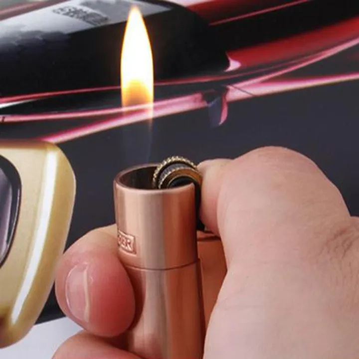 Clipper%20Metal%20Butane%20gas%20Li2ghter%20For%20Men%20-%20Image%208