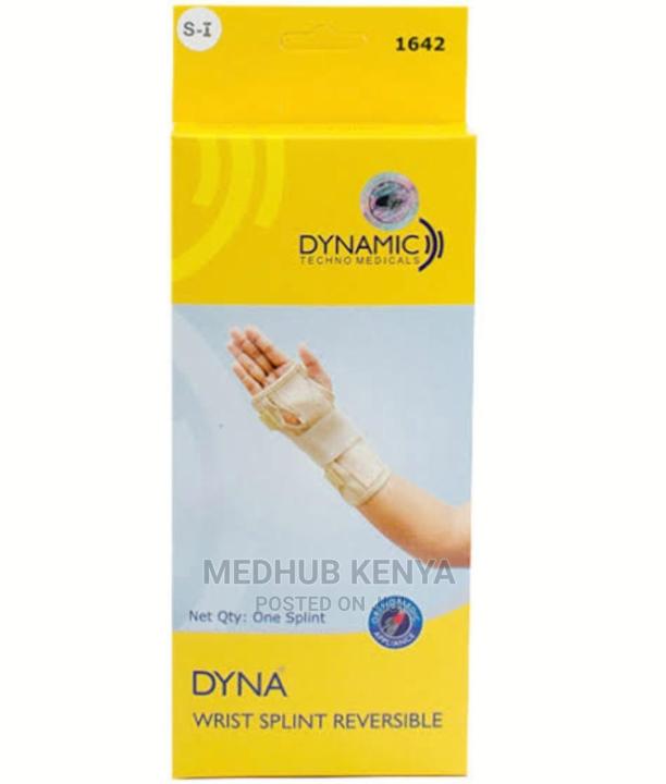 Wrist%20Splint%20Reversible%20Dynamic%20-%20Image%203