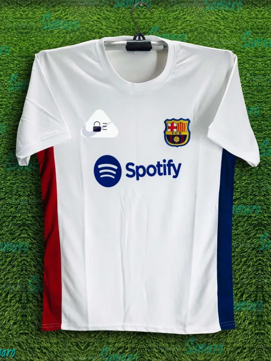 Barcelona%20Jersey%202026/2027%20Short%20Sleeve%20Thai%20Premium%20Football%20Jersey%20For%20Men%20-%20Half%20Sleeve%20T%20Shirt%20-%20Barcelona%20Jersey%202026/2027%20-%20Image%203