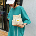 Women Daisy Mini Chain Messenger Bag Girl Versatile Woven Bucket Bag Shoulder Bag. 