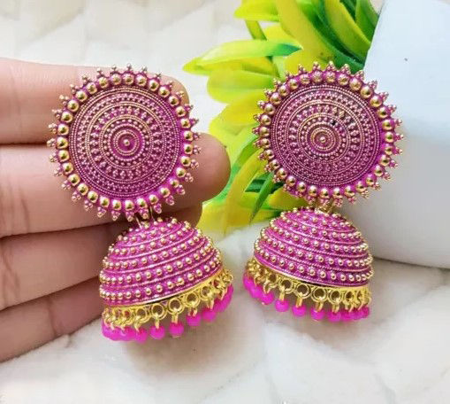 Traditional%20Anameld%20Gold%20plated%20pearl%20Jhumka%20earrings%20-%20Image%203