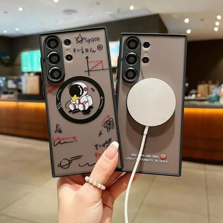 Astronaut%20For%20Magsafe%20Charging%20Case%20For%20Samsung%20Galaxy%20S23%20S24%20Ultra%20S23%20FE%20Shockproof%20Iron%20Ring%20Soft%20Edges%20Hard%20Phone%20Cover%20-%20Image%205