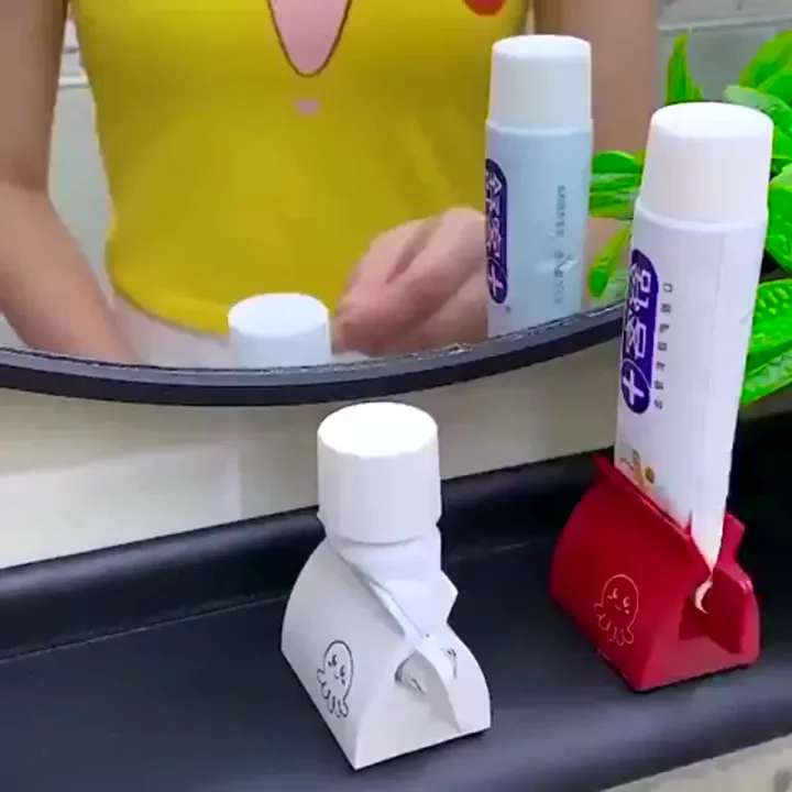 Multifunctional%20Toothpaste%20Tube%20Press%20Squeezer%20-%20Convenient%20Plastic%20Dispenser%20and%20Holder%20for%20Toothpaste%20in%20Your%20Bathroom%20-%20Image%203