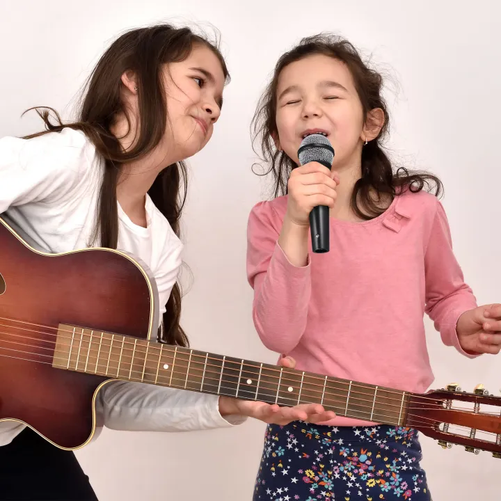 Microphone%20Kids%20Prop%20Play%20Pretend%20Costume%20Mic%20Plastic%20Karaoke%20Props%20Childrens%20Cosplay%20Toddler%20Wireless%20News%20Reporter%20-%20Image%203