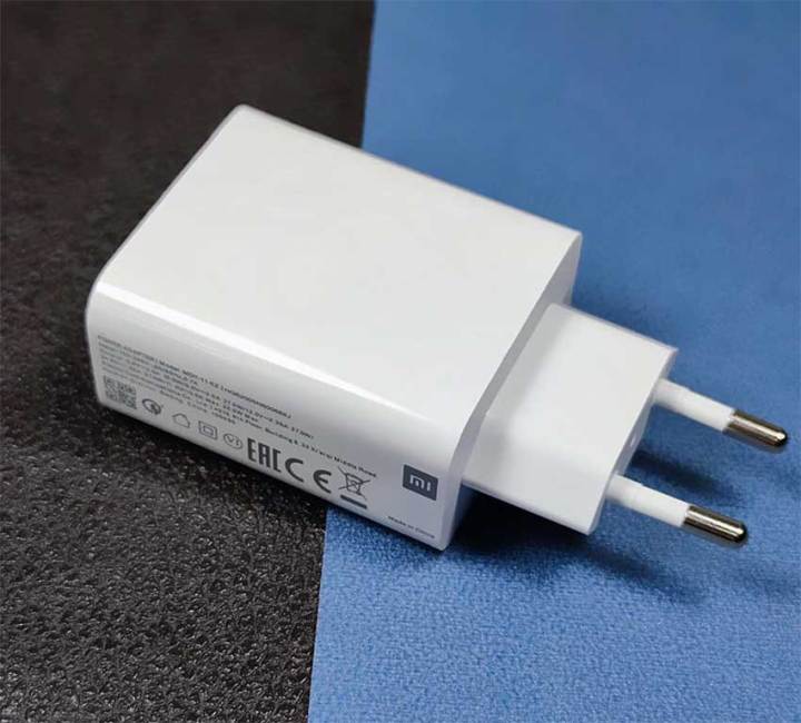 Xiaomi%20Fast%20Charger%2033W%20QC3.0%20Quick%20Charge%20Adapter%20USB%20Type-C%20For%20Xiaomi%20MI%2010%20Pro%20MI%209%20Pro%20Redmi%20Note8%20Note%207%20K20%20K30%20Pro%20Mix3%20Max3%20and%20also%20other%20compatible%20phones%20-%20Image%202