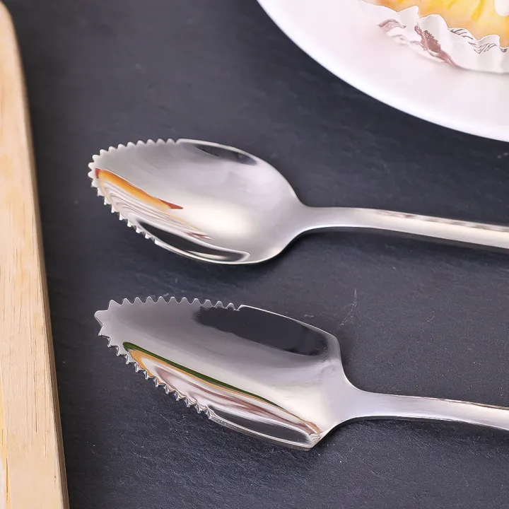 Thick%20Stainless%20Steel%20Grapefruit%20Spoon%20Ice%20Cream%20Dessert%20Spoon%20Serrated%20Edge%20Fruit%20Coffee%20Stirring%20Spoons%20Tea%20Spoons%20-%20Image%204