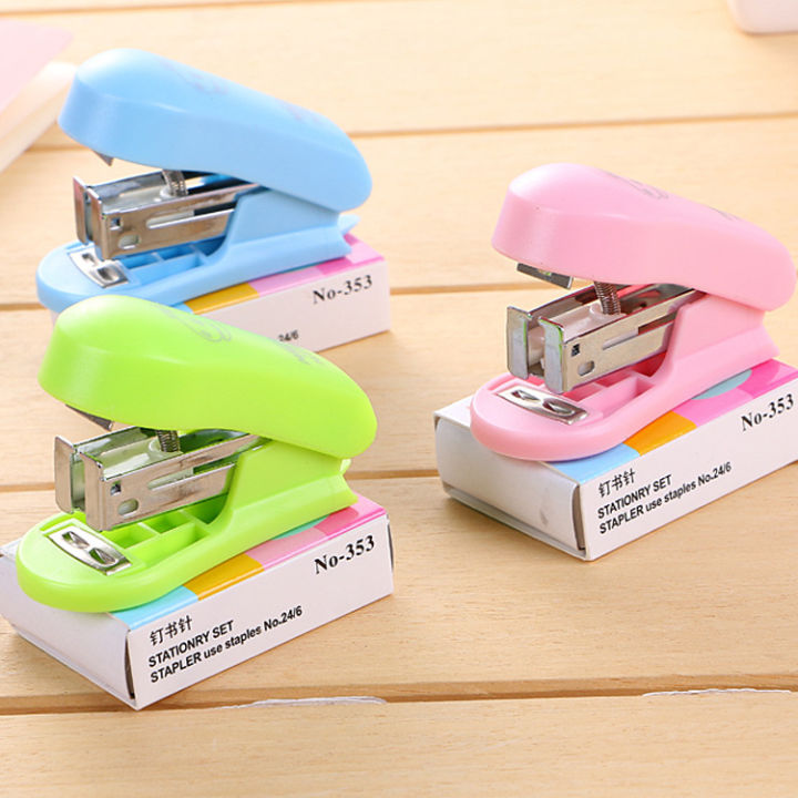 Mini%20Stapler%20Set%20-%20Image%202