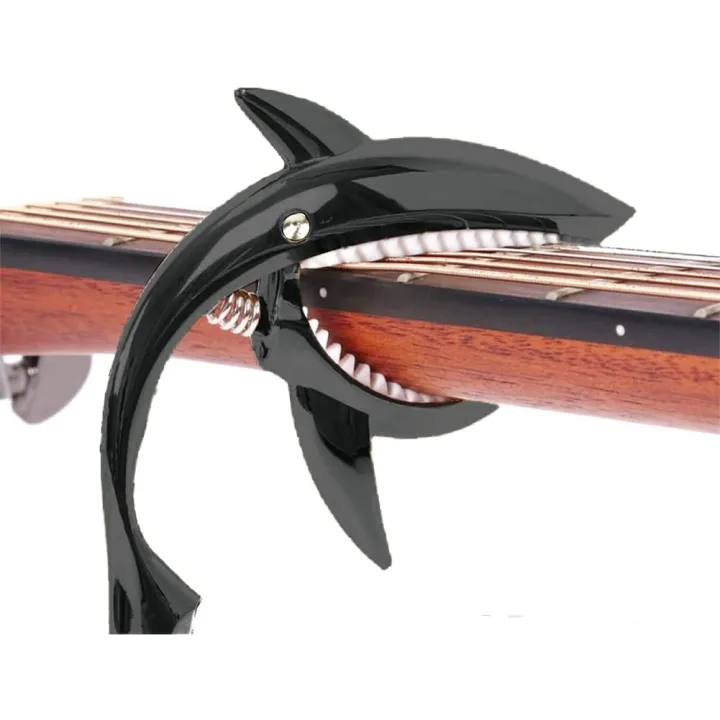 Shark%20Guitar%20Capo%20Zinc%20Alloy%20Capo%20with%20Pick%20,Silver%20-%20Image%206