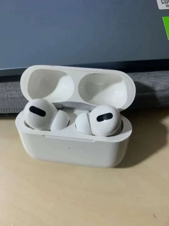 Special%20AirPods%20Pro%202nd%20Generation%20TWS%20Black%20and%20white%20Edition%20With%20High%20Base%20&%20Long%20Battery%20Wireless%20Bluetooth%20Earbuds%20-%20Image%205