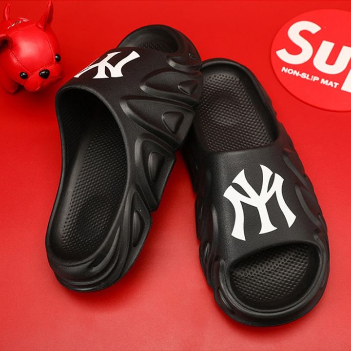 Warrior%20Slippers%20For%20Men%20Non-slip%20Comfortable%20Summer%20Cloud%20Slippers%20Beach%20Sandals%20Thick%20Sole%20Y2K%20Shoes%20Pillow%20Slides%202023%20-%20Image%208