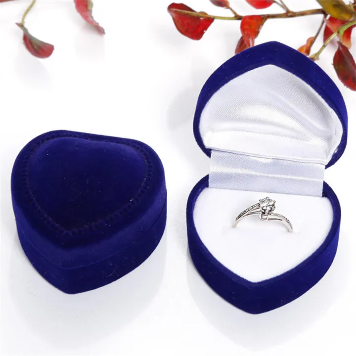 Velvet%20Jewelry%20Box%20Soft%20Lining%20Compact%20Decorative%20Ring%20Case%20Red%20Heart%20Shaped%20Earring%20Holder%20for%20Wedding%20Gift%20Proposal%20Jewelry%20-%20Image%209