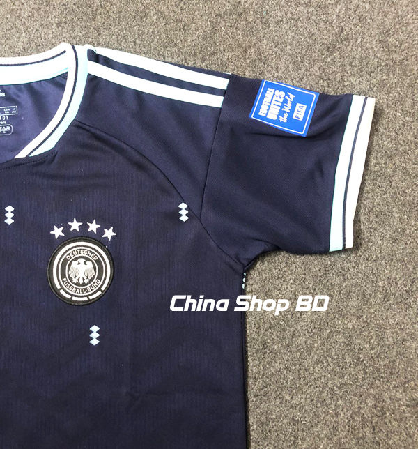 Germany%20Away%202026%20World%20cup%20Half%20Sleeve%20premium%20National%20Team%20Football%20Jersey%20(Logo%20Embroidery)%20-%20Image%204