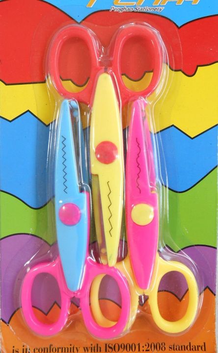 Art%20And%20Craft%20Zig%20Zag%20Paper%20Scissor%20(Set%20Of%203)%20-%20Cutter%20-%20Image%202