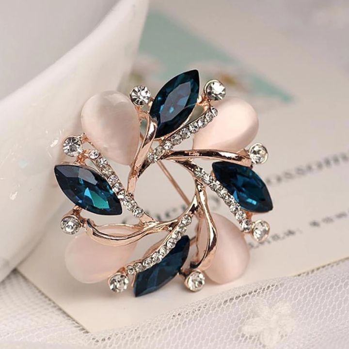 Women Fashion Jewelry Bauhinia Crystal Brooch Pin For Scarf Buckle Clothing Accessories Flowers Women Dress Brooches