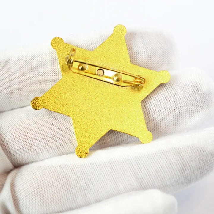 Custom%20Metal%20Badge,%20Six%20Pointed%20Star%20High%20Quality%20Brooch,%20Backpack%20Badge,%20Icon/Photo/Logo%20Metal%20Pin,%203d%20Hard%20Enamel%20Soft%20Enamel%20-%20Image%205